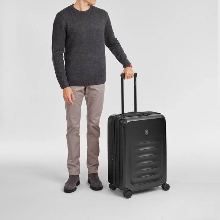 מזוודת טרולי קשיחה Victorinox Spectra 3.0 בינונית שחורה מתרחבת - תיק התיקיםVictorinoxמזוודות