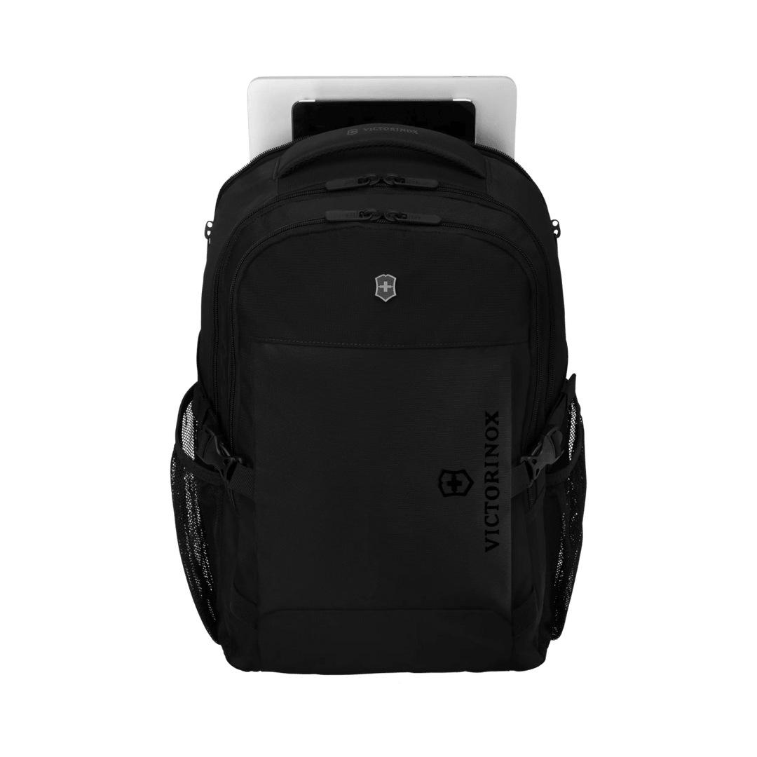 תיק גב Victorinox VX Sport EVO Daypack שחור - תיק התיקיםVictorinoxתיקי גב
