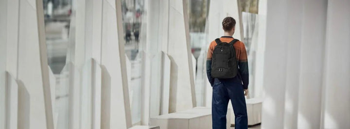 Victorinox VX Sport EVO Deluxe Backpack תיק גב ספורטיבי למחשב 16" - תיק התיקיםSwiss Victorinoxתיקי גב למחשב