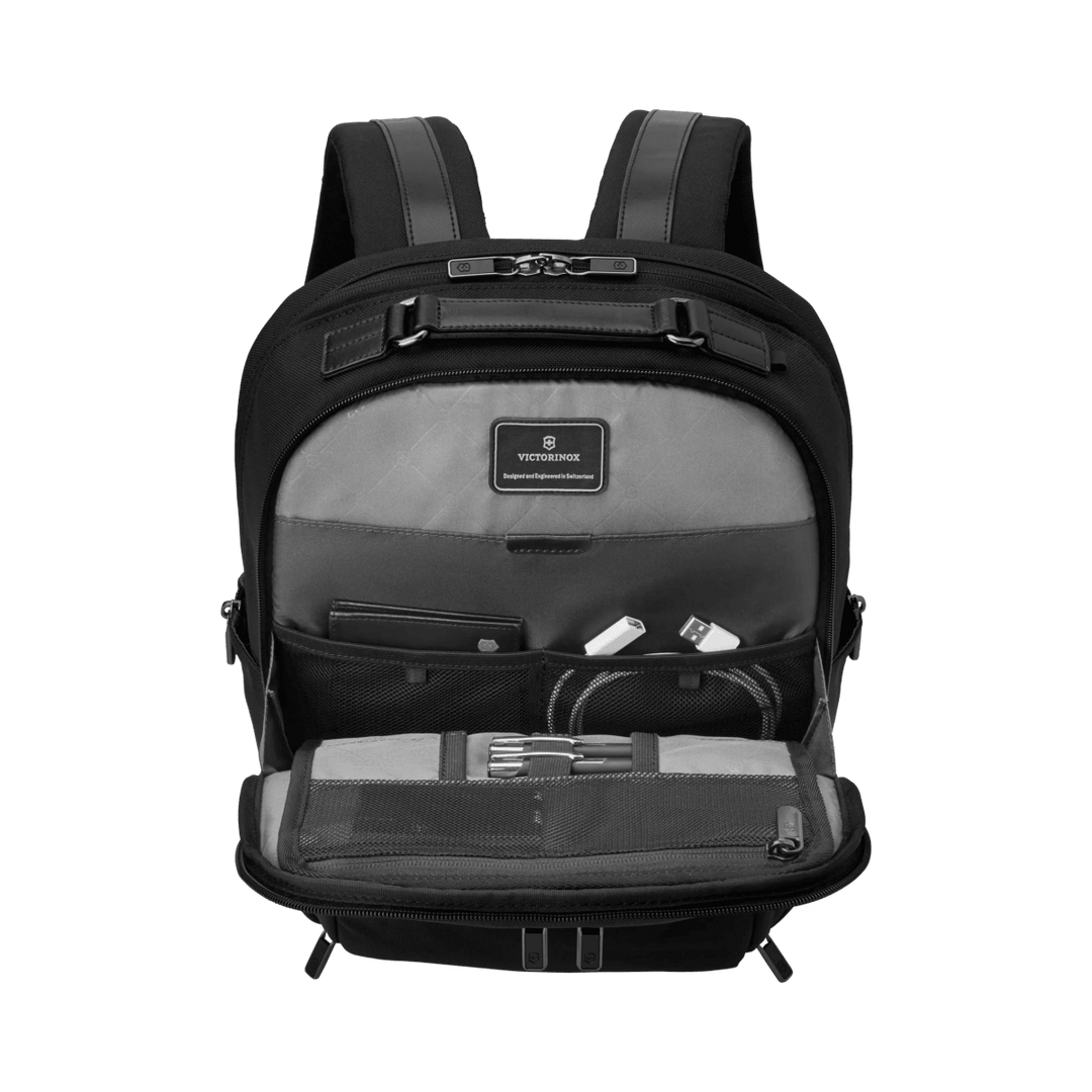 תיק גב למחשב Victorinox Werks Professional CORDURA Compact שחור - תיק התיקיםVictorinoxתיק גב ללפטופ
