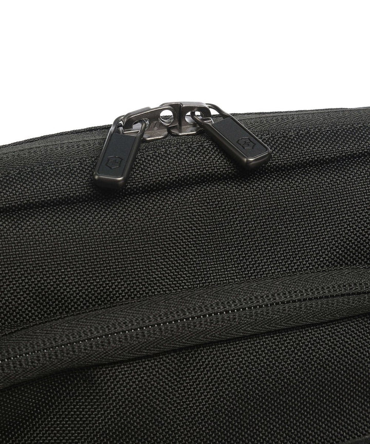 תיק צד Victorinox Werks Professional Cordura שחור - תיק התיקיםVictorinoxתיק מחשב נייד