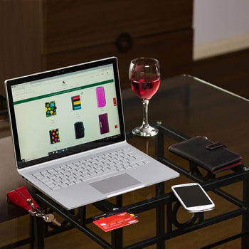 VISCONTI ארנק גדול לאישה עם רצועת סגירה דגם Jade - תיק התיקיםVISCONTIנשים