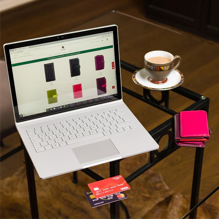 VISCONTI ארנק נשים מעור, בעל הגנת RFID - דגם Biola - תיק התיקיםVISCONTIנשים