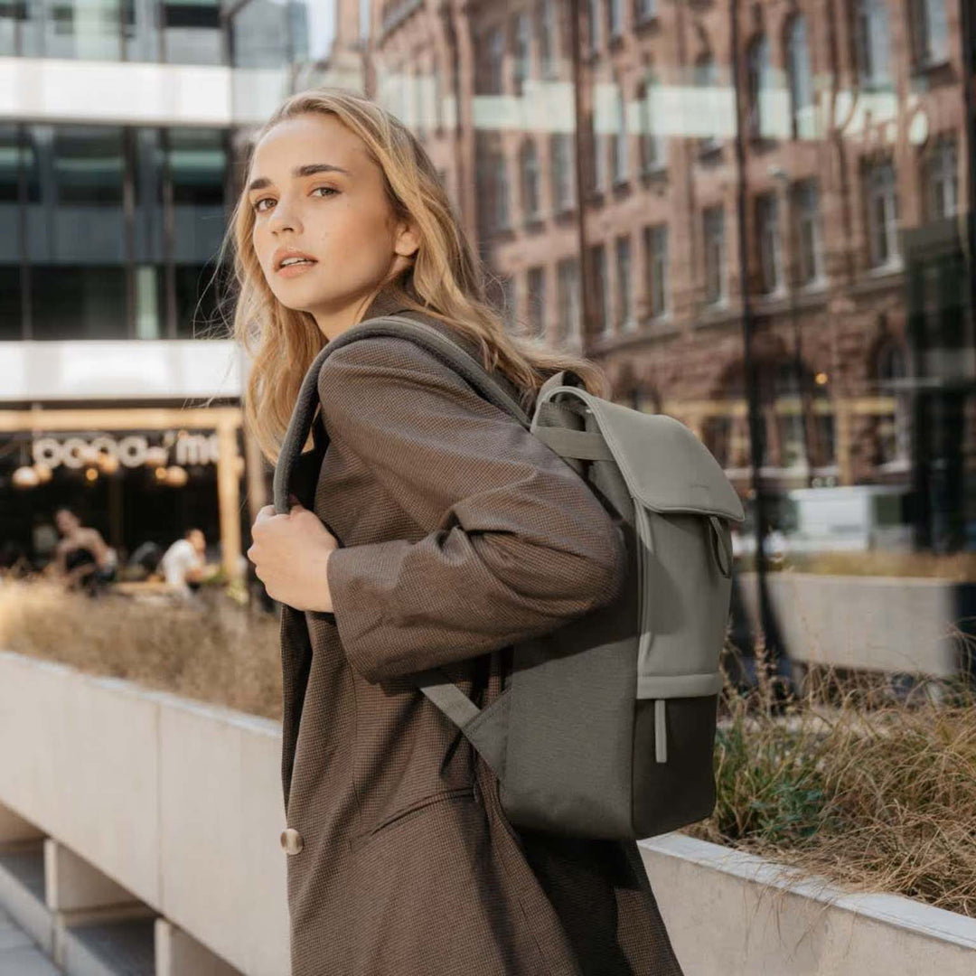 Kapten & Son Fynתיק גב למחשב נייד 15.6"