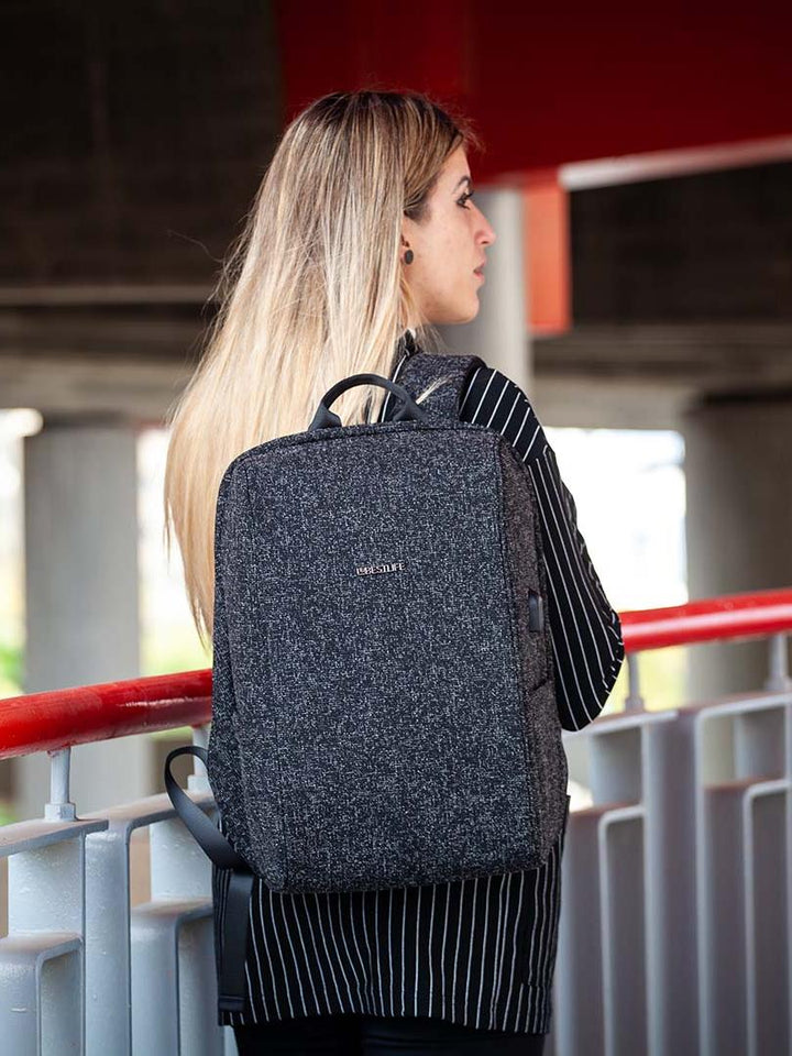 "BESTLIFE TravelSafe 15.6 תיק גב נגד גניבות ומחשב - תיק התיקיםBESTLIFEתיקים